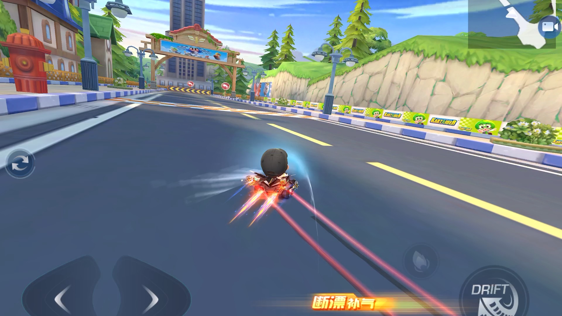 跑跑手游東北戰(zhàn)神攻略(逃跑吧少年南天遇到車隊)下載