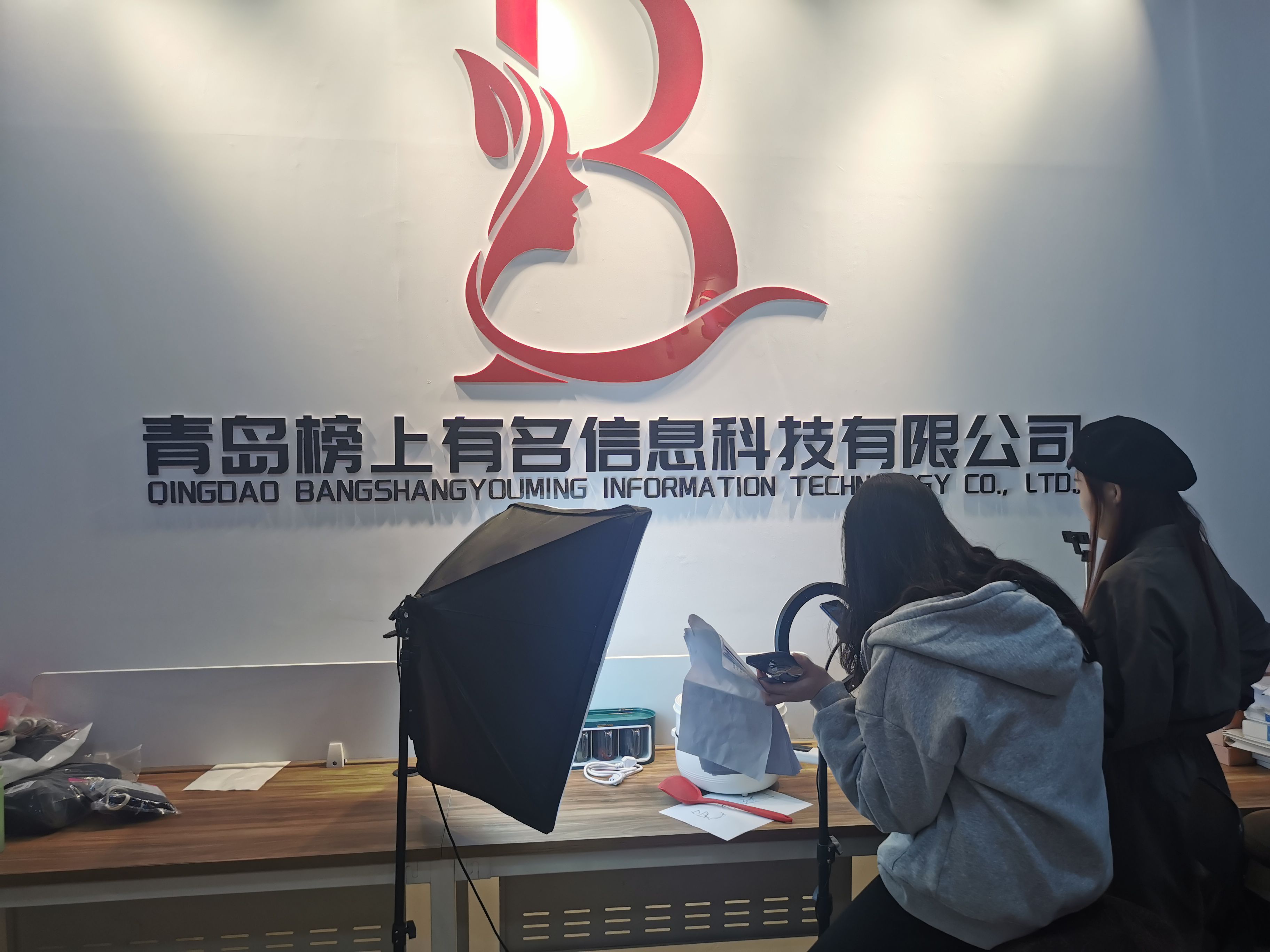 資訊科技業(yè)是什么專業(yè)(資訊科技業(yè)是什么專業(yè)類別)下載
